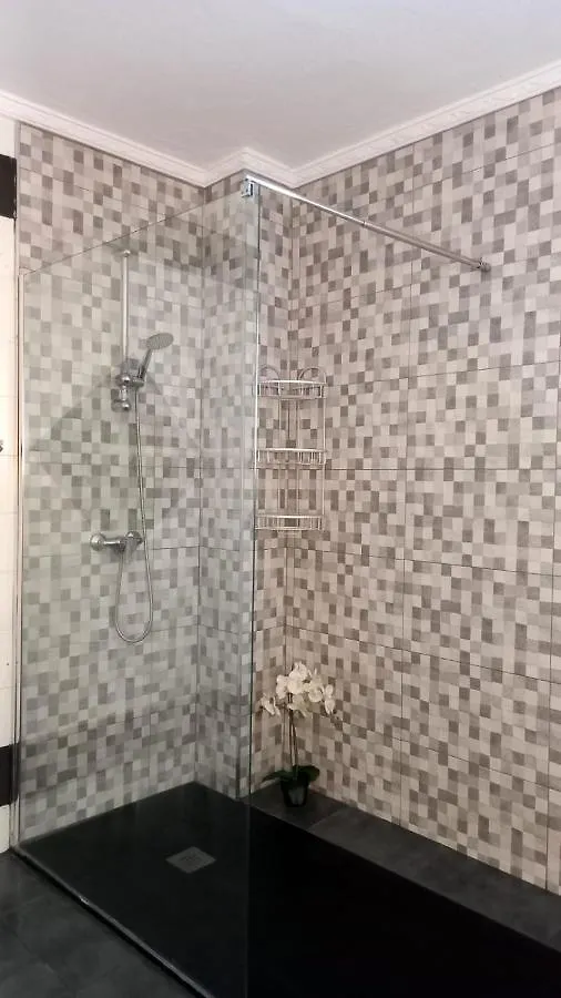 Konukevi Villa Paraiso - Appartement 2 Pieces Privatif Alhaurín de la Torre İspanya
